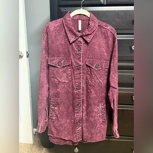 Zenana Outfitters Burgundy Shirt